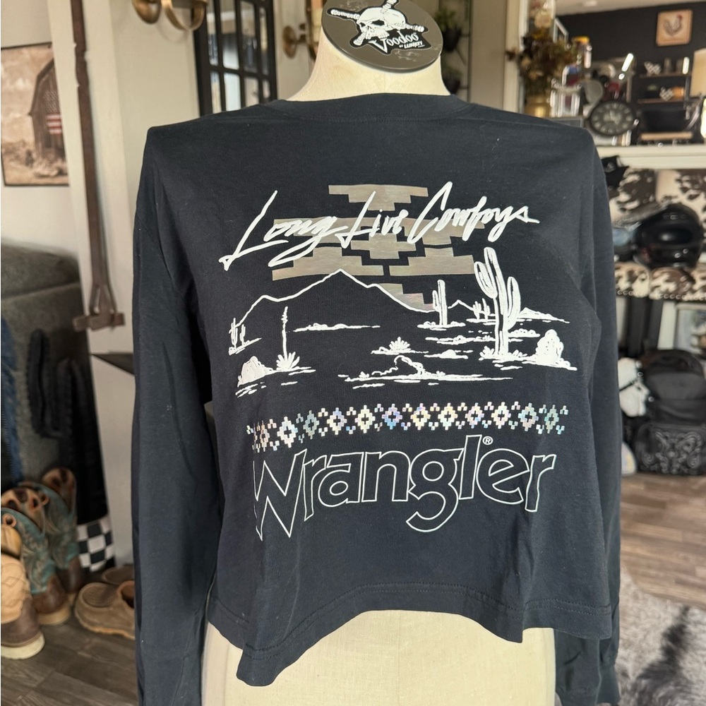 Wrangler Black Long Sleeve Desert Graphic Tee with Southwestern Accents